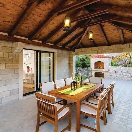 Kate - By Guide ヴィラ